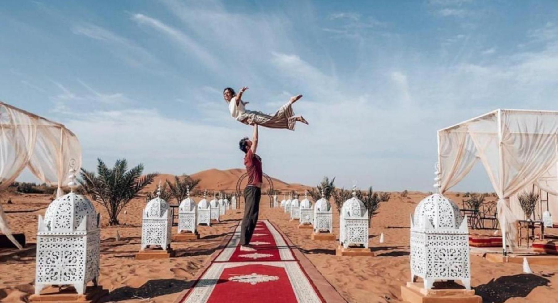 Luxury Bedouin Camp Bed & Breakfast Merzouga Exterior foto