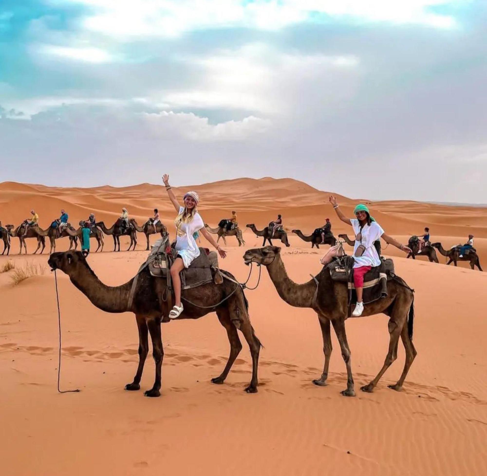 Luxury Bedouin Camp Bed & Breakfast Merzouga Exterior foto